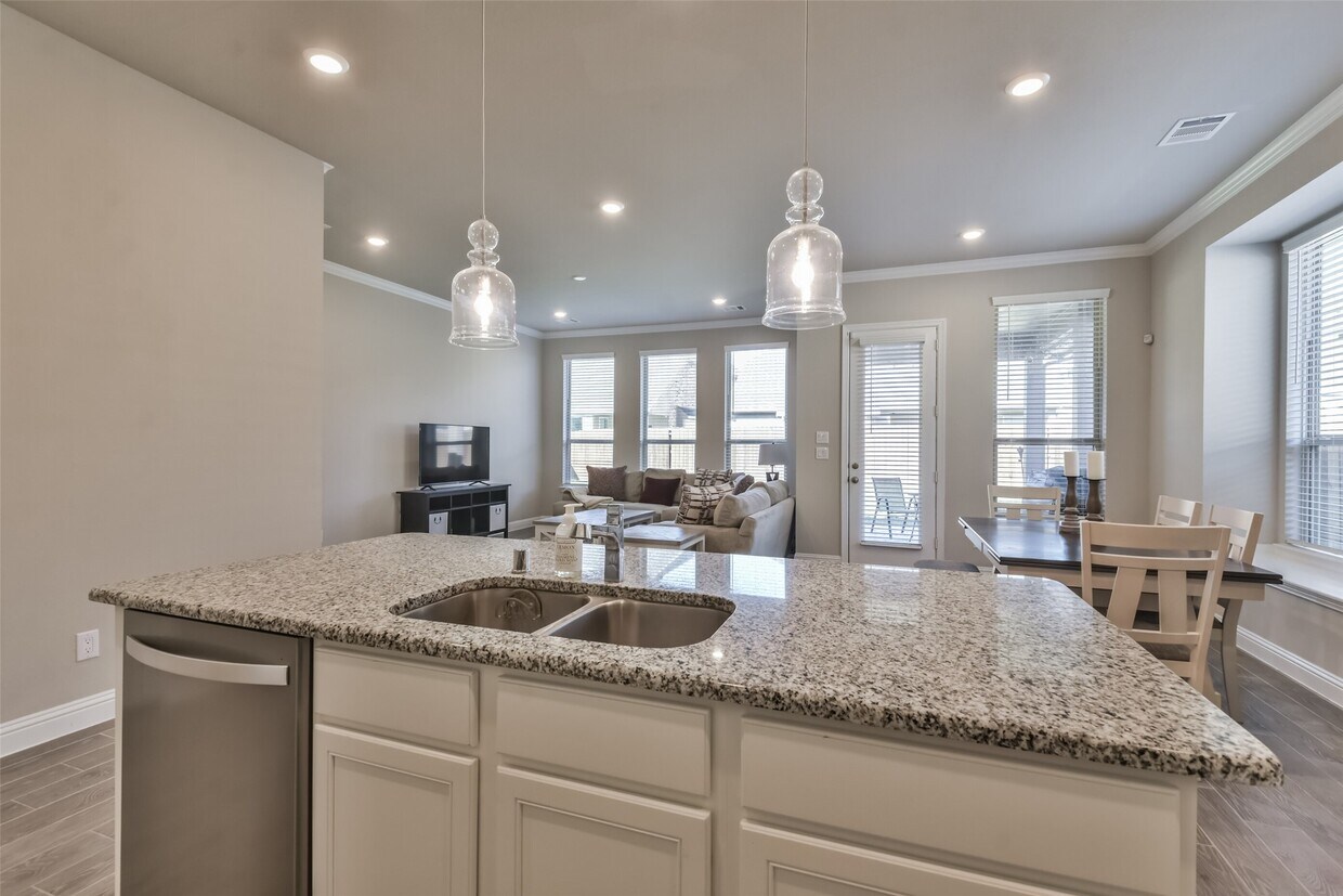 Building Photo - 17218 Olive Blossom Ct