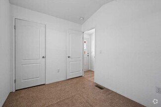 Building Photo - 5505 N Shannon Rd