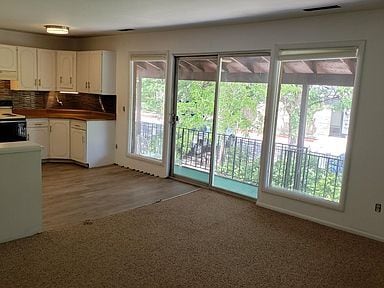 Building Photo - 729 E 300 S
