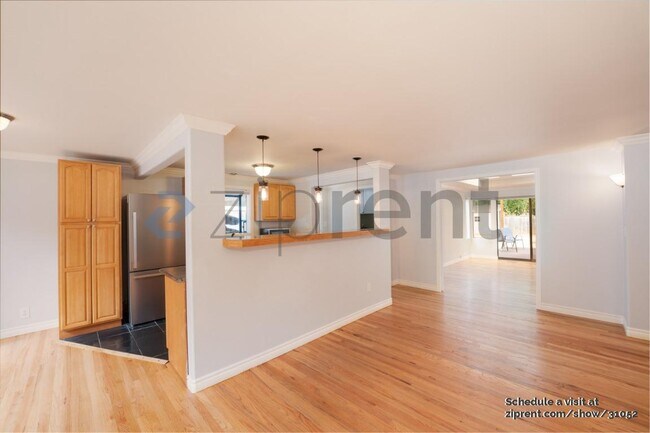 Foto del edificio - 122 NE 130th St