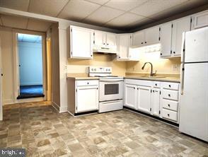 Building Photo - 3 N Main St