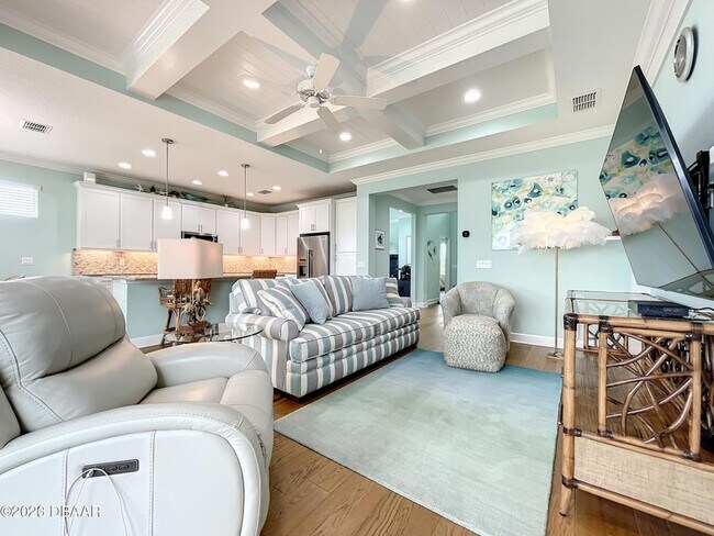 Foto del edificio - 329 Margaritaville Ave