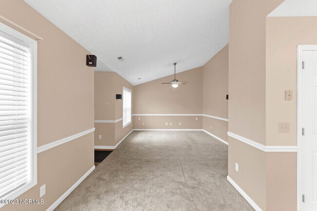 Building Photo - 10027 Burning Bush Ridge Ct