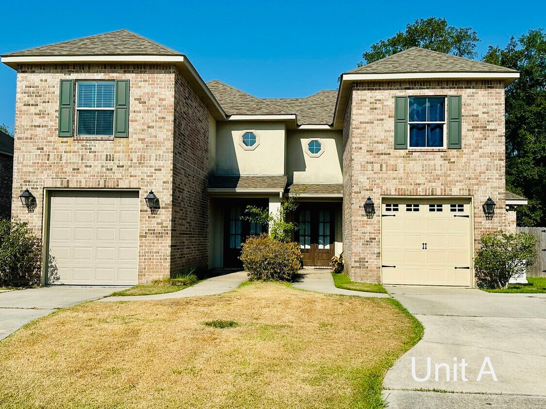 Primary Photo - 42351 Broad Walk Ave