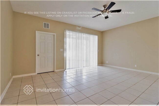 Building Photo - 110 E Lake Victoria Cir