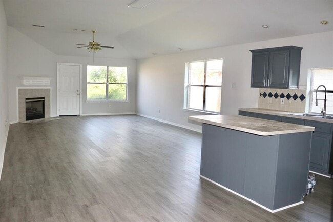Foto del edificio - 3610 Starbridge Pointe Ln
