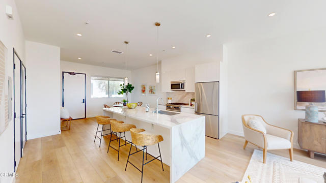 Foto principal - 957 Figueroa Terrace
