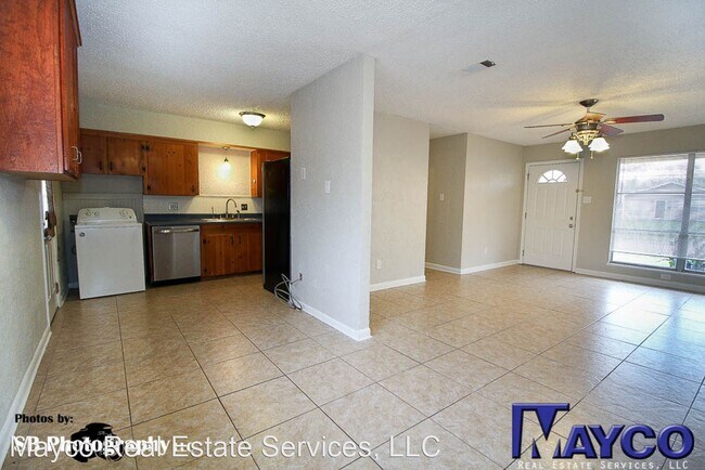 Building Photo - 3 br, 1 bath House - 3227 Gay Blvd.