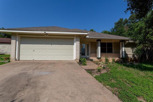 Foto del edificio - 12504 Monaghan Trail