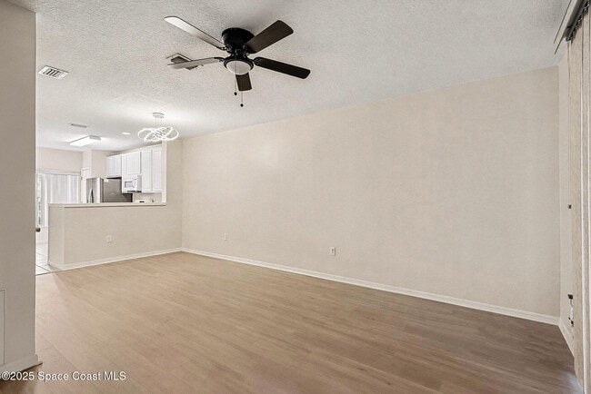 Building Photo - 1352 Hampton Park Ln