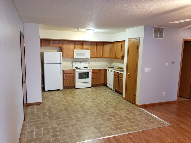 Cocina - 888 Boston Way