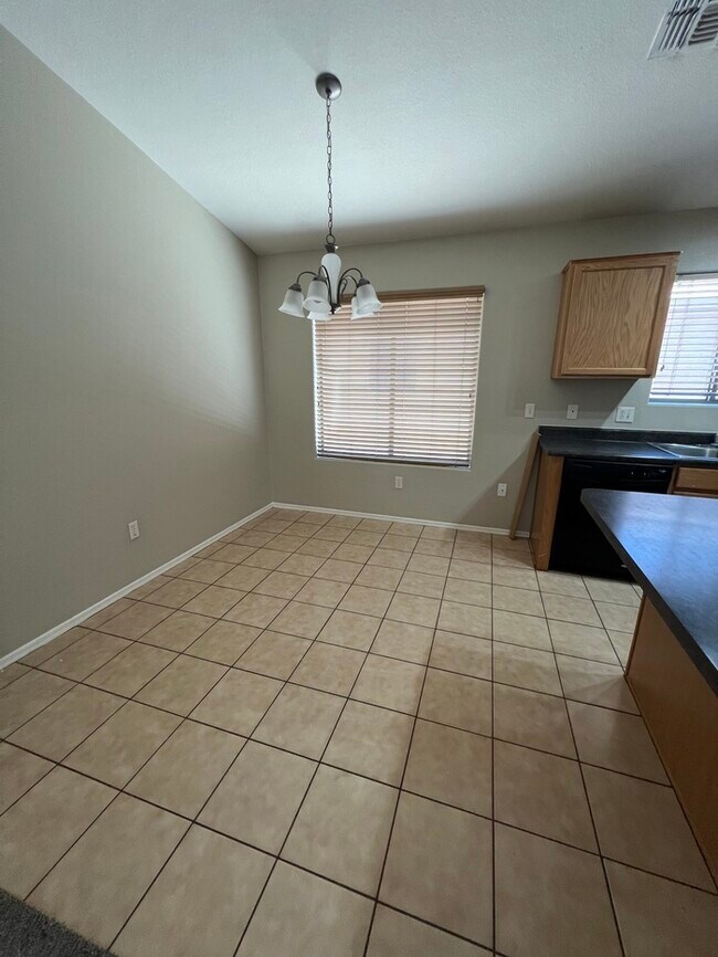 Building Photo - 7783 S Cobble Hill Ct