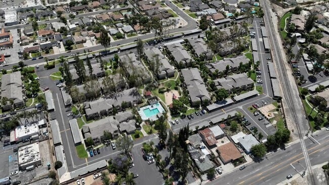  - AMBERWOOD APARTMENTS