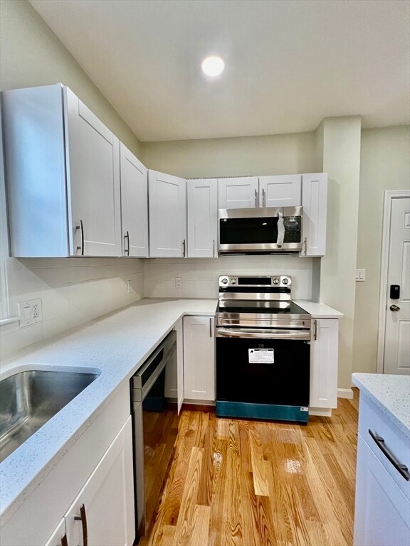 Building Photo - 51 Paris St