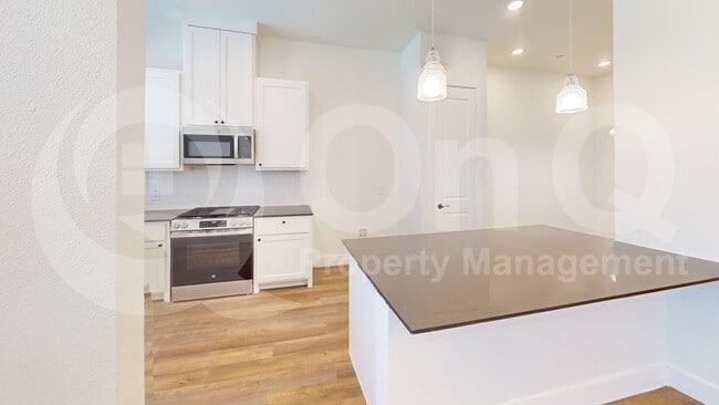 Building Photo - 257 Mule Deer Mews