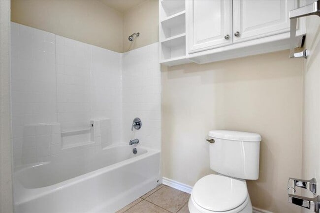 Building Photo - Stonebridge Villas #4025