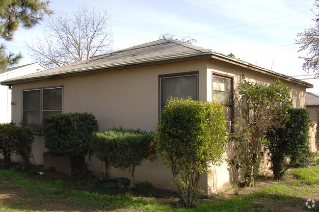 Building Photo - 1302-1342 E Shields Ave
