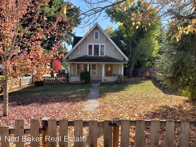 Primary Photo - 4 br, 2 bath House - 790 Fairview Ave. SE