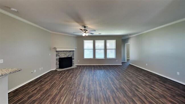 Building Photo - 2208 Mill Creek Way
