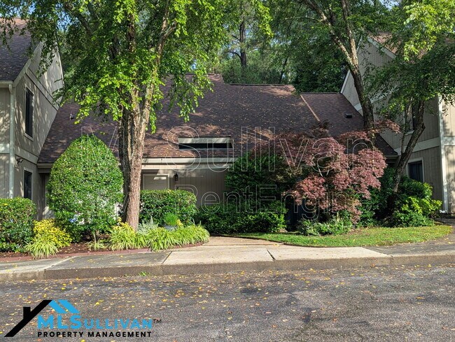 Foto del edificio - 4101-4105 Five Oaks Dr