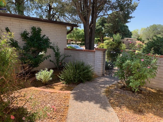 Building Photo - 7817 Vista Del Arroyo Ave NE