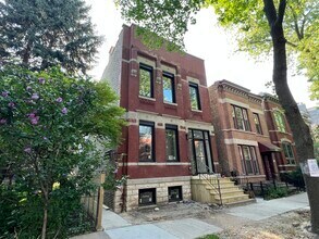 Building Photo - 822 N Winchester Ave