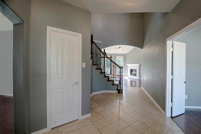 Building Photo - 5755 Skinner Way