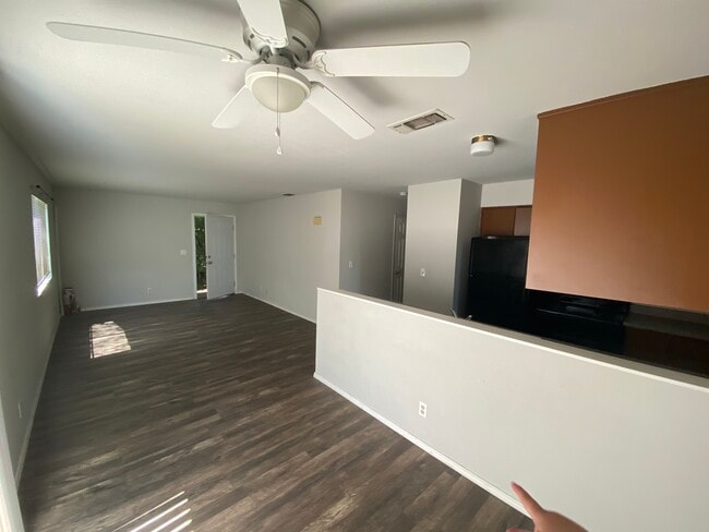 Building Photo - 1279 Citrus Ave
