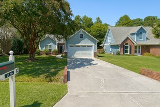 Building Photo - 1126 Mill Run Rd
