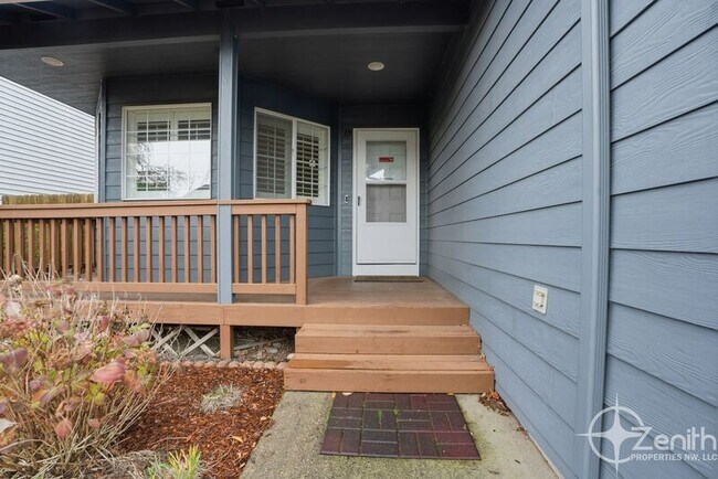 Foto del edificio - 5322 NE 69th Cir