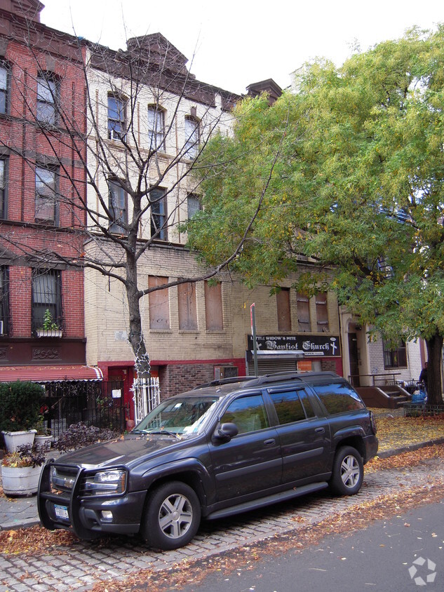 Primary Photo - 258 W 135th St