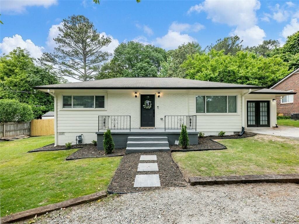Primary Photo - 1660 Dresden Dr NE