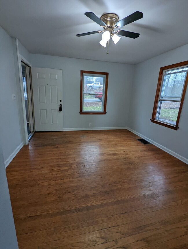 Building Photo - 1334 Nicholson St