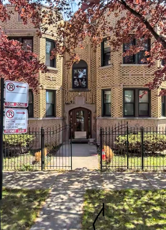 Primary Photo - 5347 W George St
