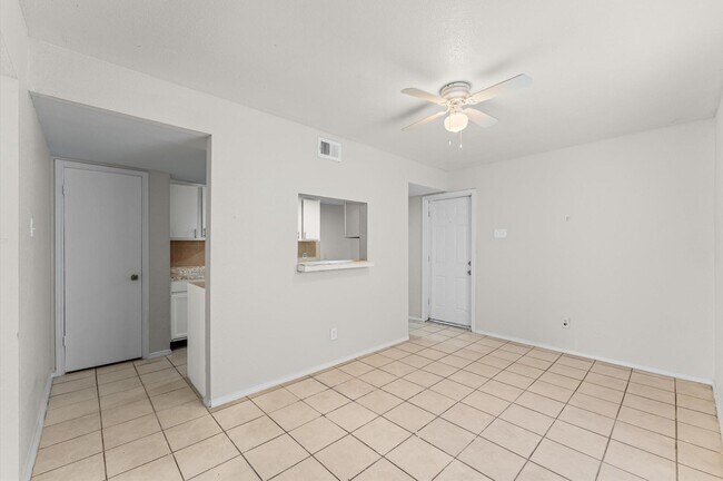 Foto del edificio - 12208 Ormandy St