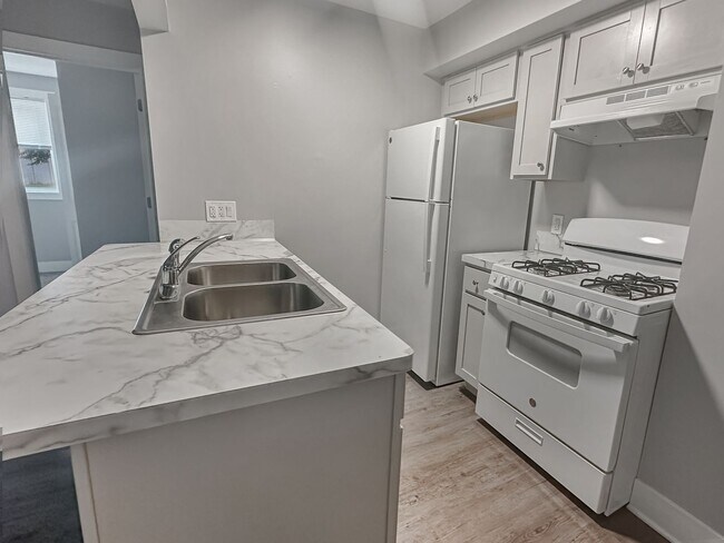 Foto del edificio - 4742 Eastern Ave SE
