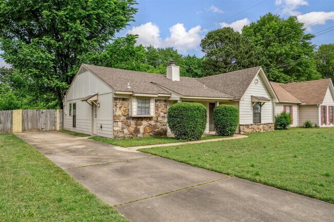 Building Photo - 7268 Country Side Rd
