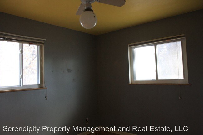 Building Photo - 308 Yale Way