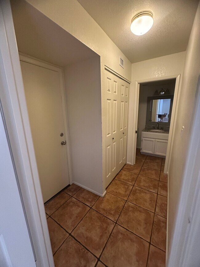 Foto del edificio - 7821 N 21st Ln