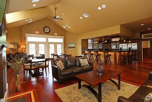 Clubhouse - Woodbrook Townhomes