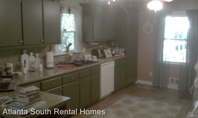 Building Photo - 105 Arthur Ct