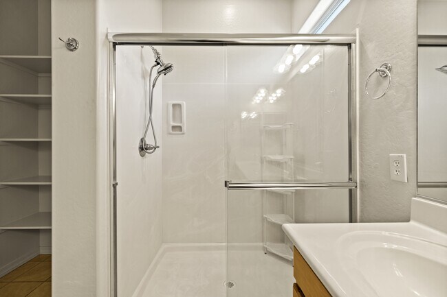 Foto del edificio - 6822 Claret Dr