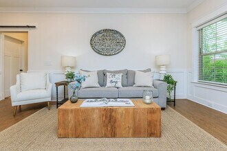 Building Photo - Southaven at Commonwealth