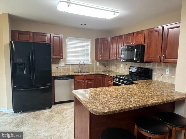 Foto del edificio - 1470 Sweetbriar Dr