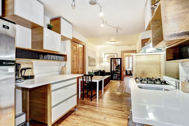 Foto del edificio - 314 6th St