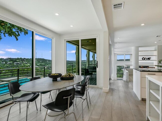 Building Photo - 4911 Bull Mountain Cove