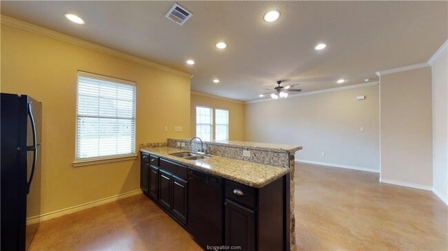 Building Photo - 118 Kimber Ln