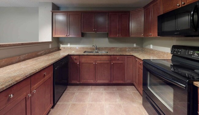 Building Photo - River Ridge Estates