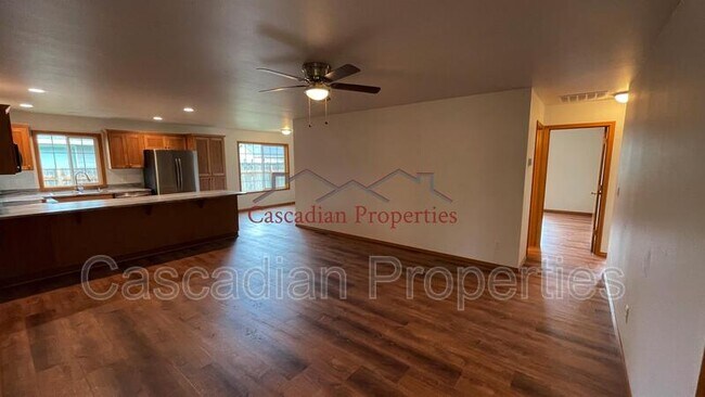 Foto del edificio - 508 NW Blair St