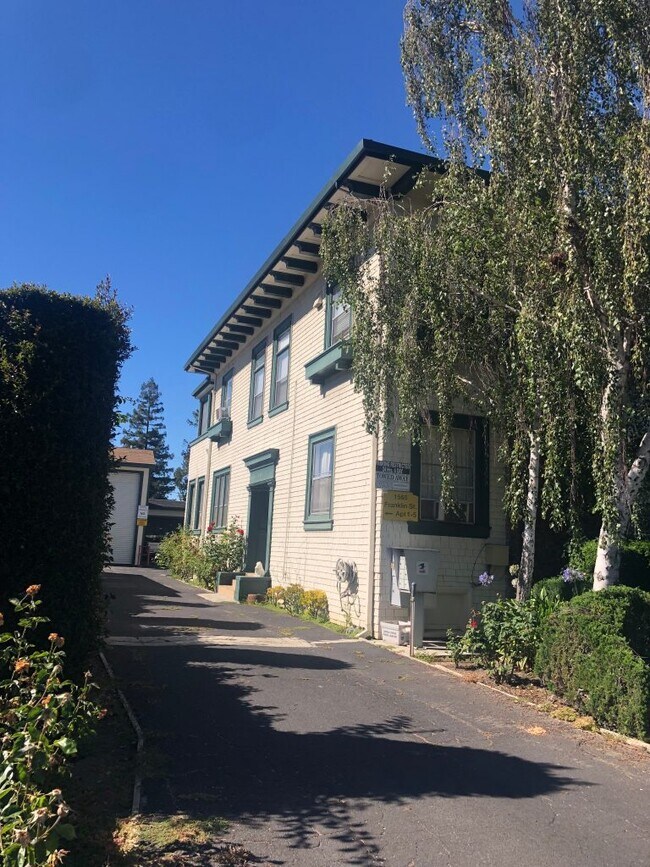 Foto del edificio - 1565 Franklin St